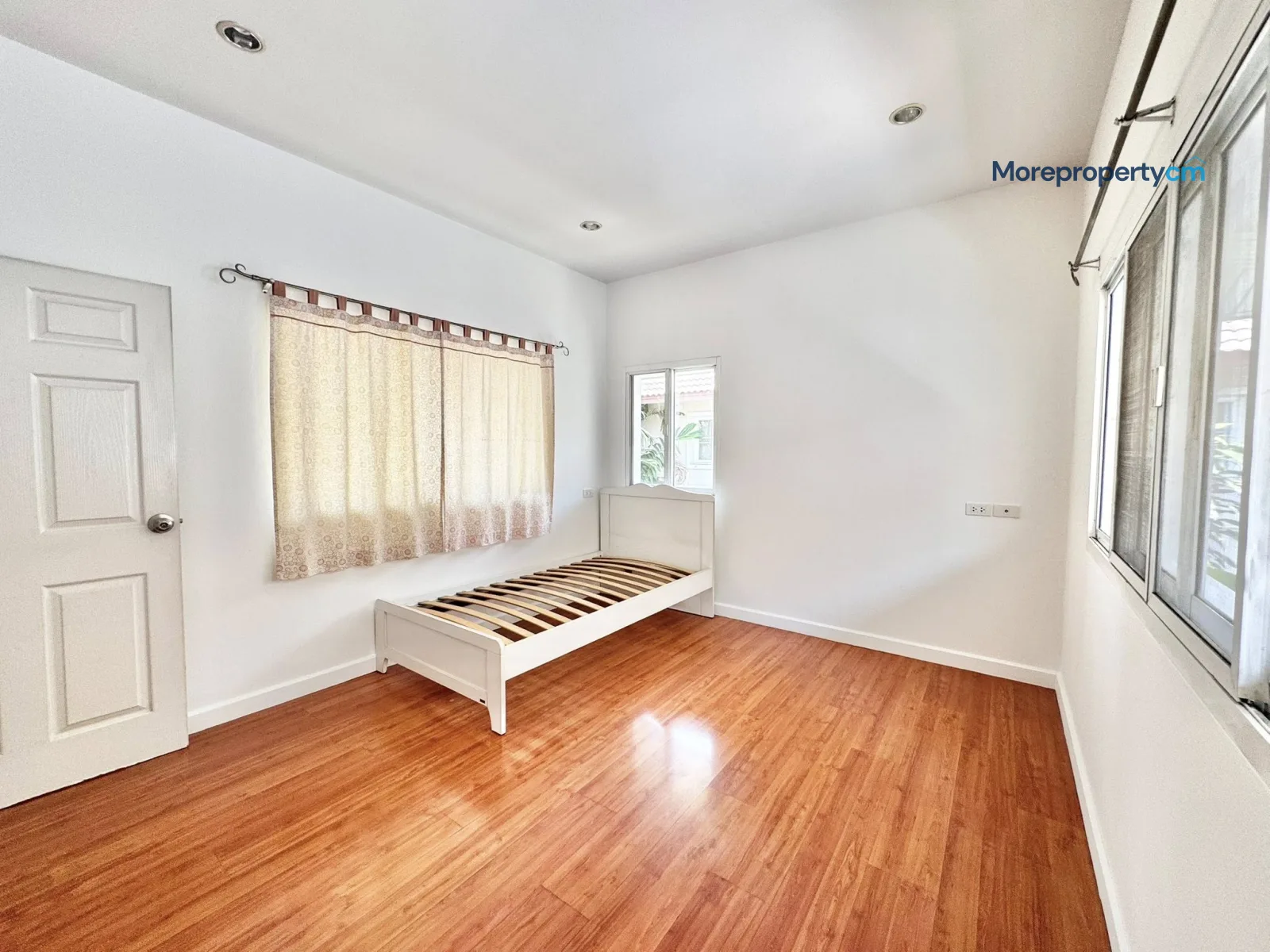 Spacious 83 Sq.w. Detached House - Koolpun Ville 10, Saraphi - 12