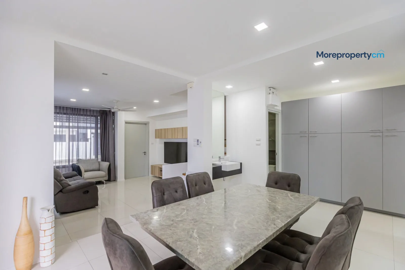 Stylish Corner-Unit Townhome - Malada Maze Hang Dong (Fully Built-in) - 5