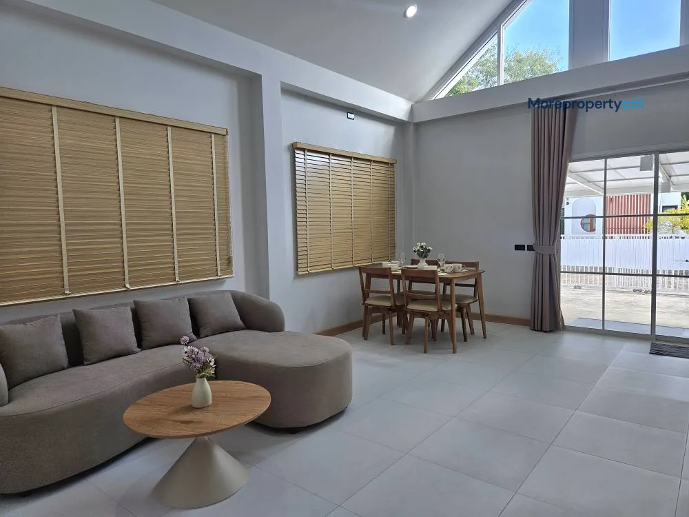 Newly Built House with 5.8m High Ceiling - Peaceful Living near Lanna Int'l School - 3