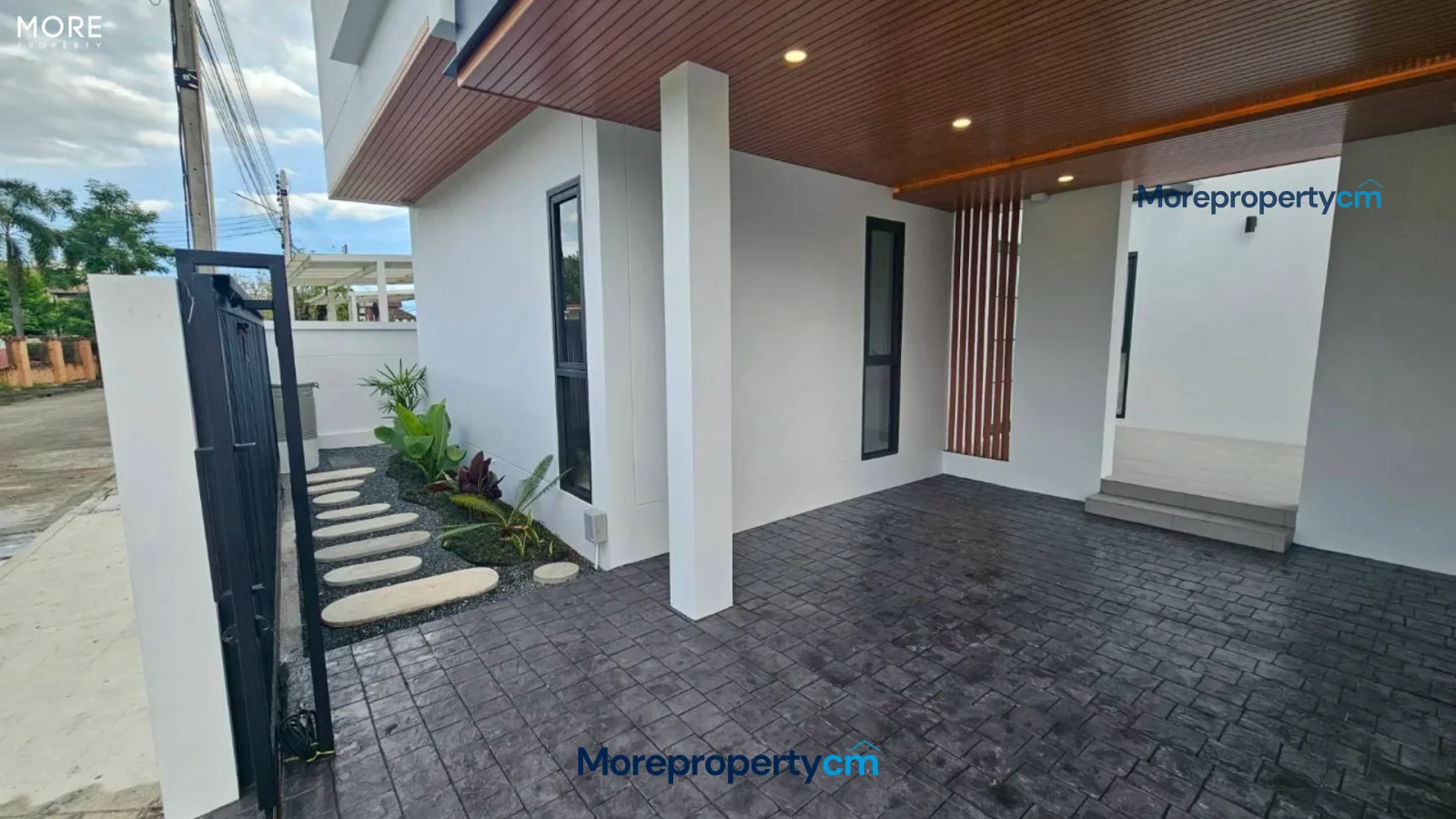 🏡 ขาย | บ้านเดี่ยวหรู หมู่บ้านเวิลด์คลับแลนด์ — หางดง เชียงใหม่ รีโนเวทใหม่ทั้งหลัง | แปลงมุม พื้นที่กว้าง | สระว่ายน้ำส่วนตัว | พร้อมเข้าอยู่ - 2