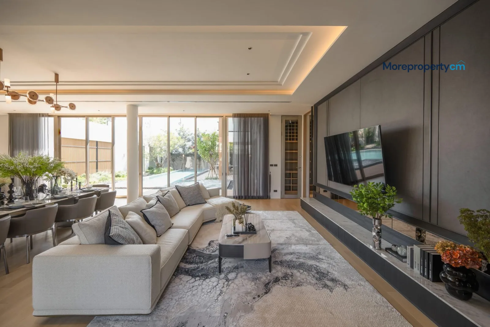 Ultra-Luxury 1,300 sq.m. Mansion for Sale - World Club Land, Hang Dong - 2