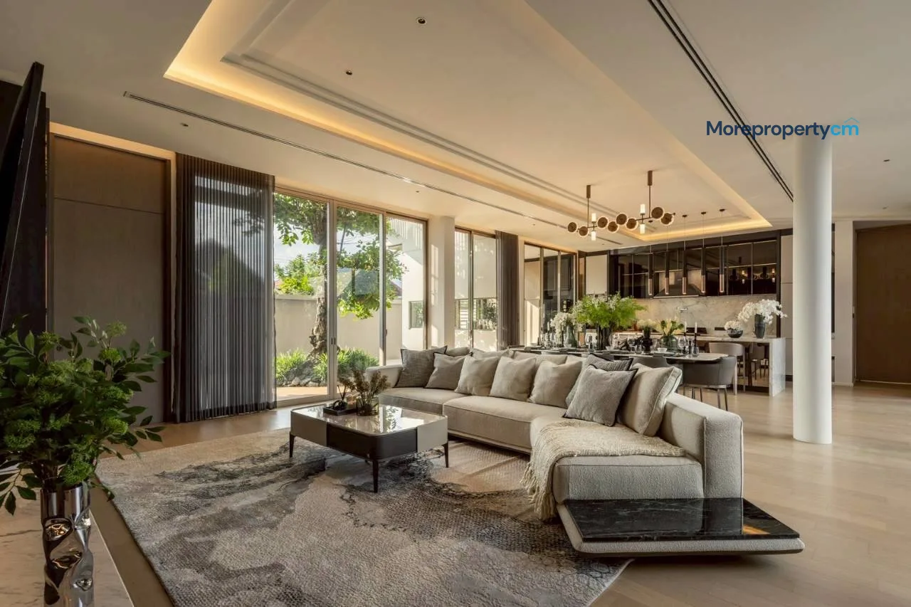 Ultra-Luxury 1,300 sq.m. Mansion for Sale - World Club Land, Hang Dong - 6