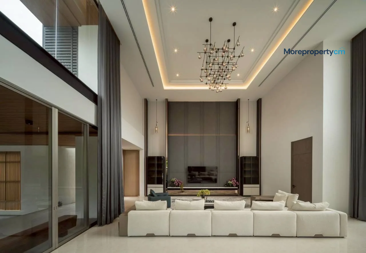 Ultra-Luxury 1,300 sq.m. Mansion for Sale - World Club Land, Hang Dong - 7