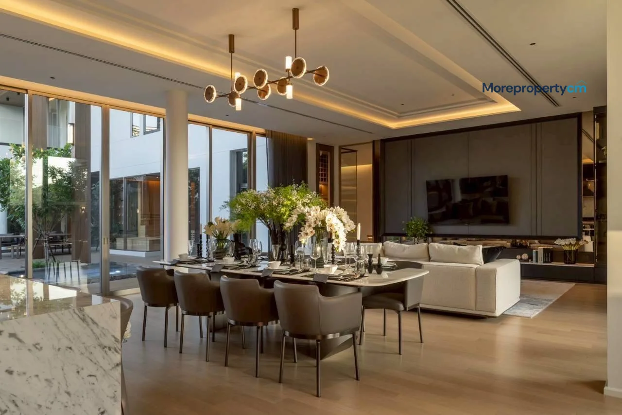 Ultra-Luxury 1,300 sq.m. Mansion for Sale - World Club Land, Hang Dong - 8