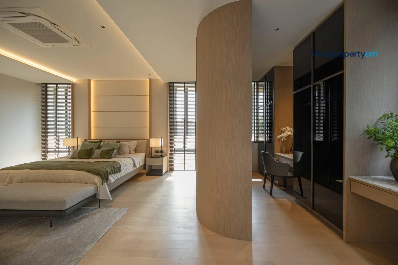 Ultra-Luxury 1,300 sq.m. Mansion for Sale - World Club Land, Hang Dong - 23