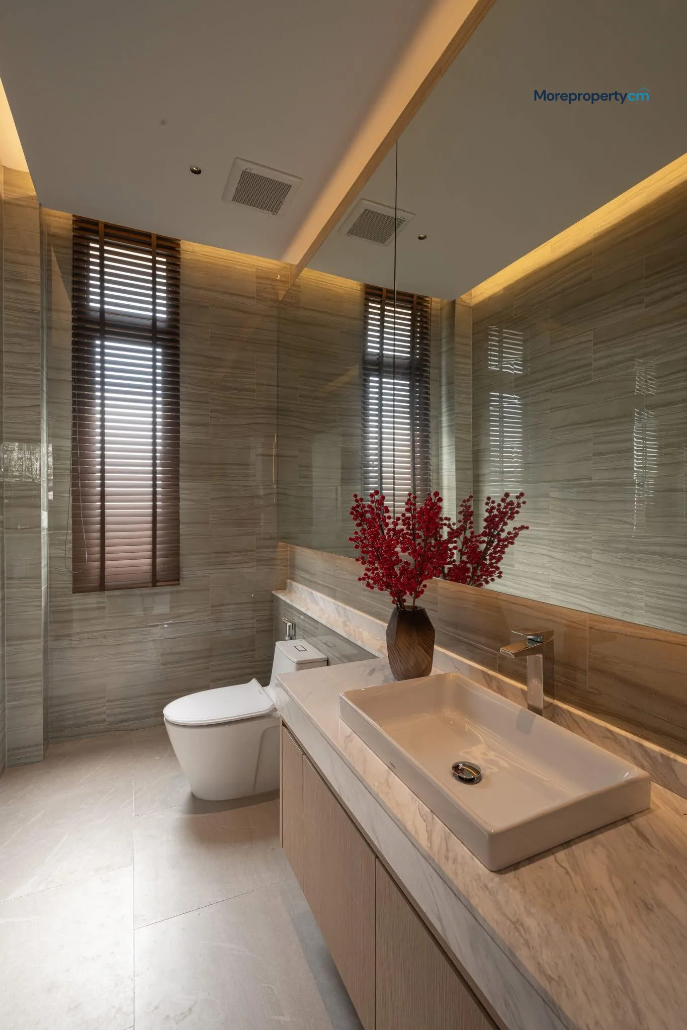 Ultra-Luxury 1,300 sq.m. Mansion for Sale - World Club Land, Hang Dong - 36