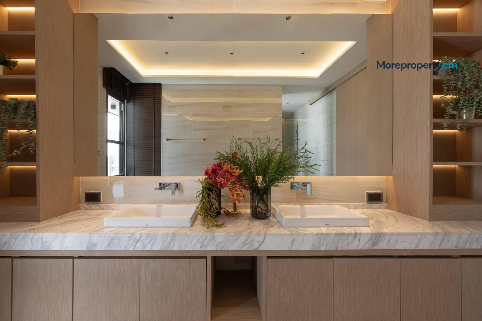 Ultra-Luxury 1,300 sq.m. Mansion for Sale - World Club Land, Hang Dong - 37