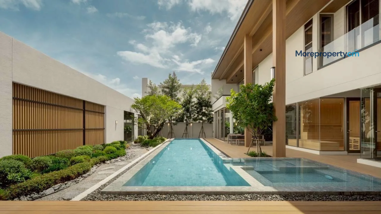 Ultra-Luxury 1,300 sq.m. Mansion for Sale - World Club Land, Hang Dong - 51