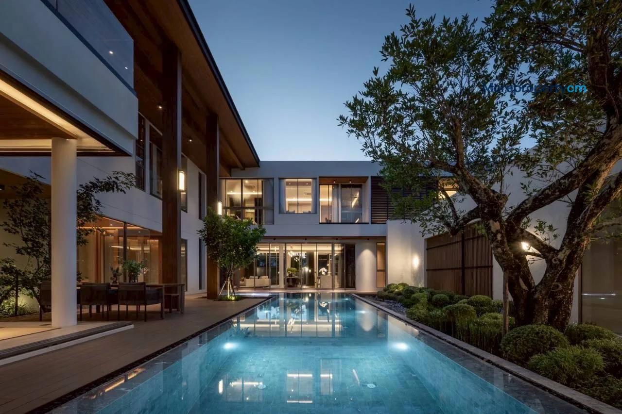 Ultra-Luxury 1,300 sq.m. Mansion for Sale - World Club Land, Hang Dong - 53