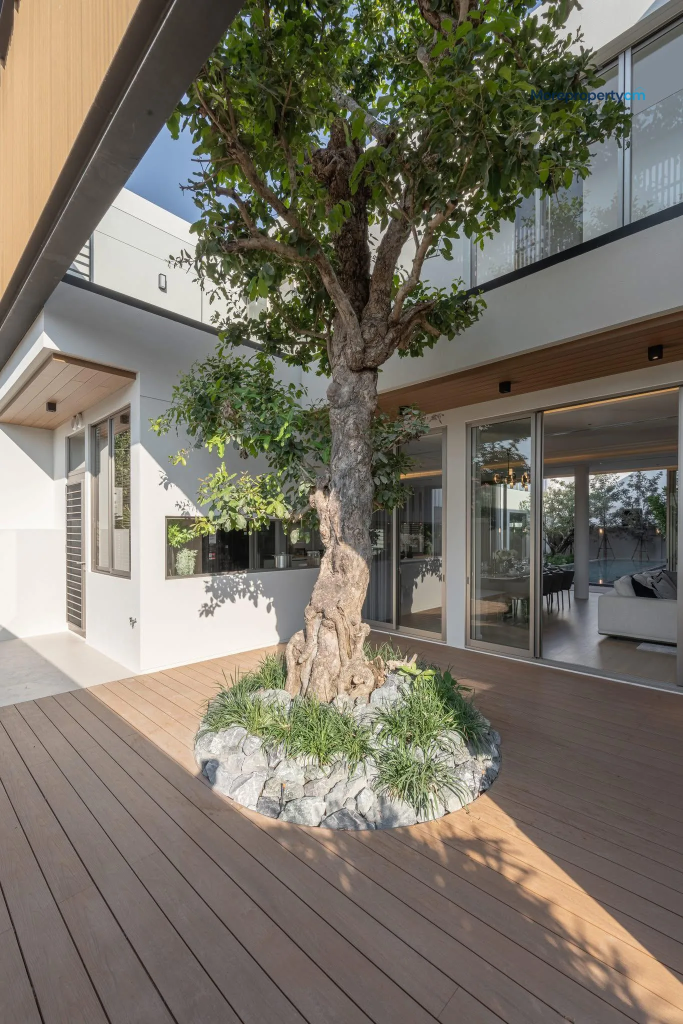 Ultra-Luxury 1,300 sq.m. Mansion for Sale - World Club Land, Hang Dong - 54