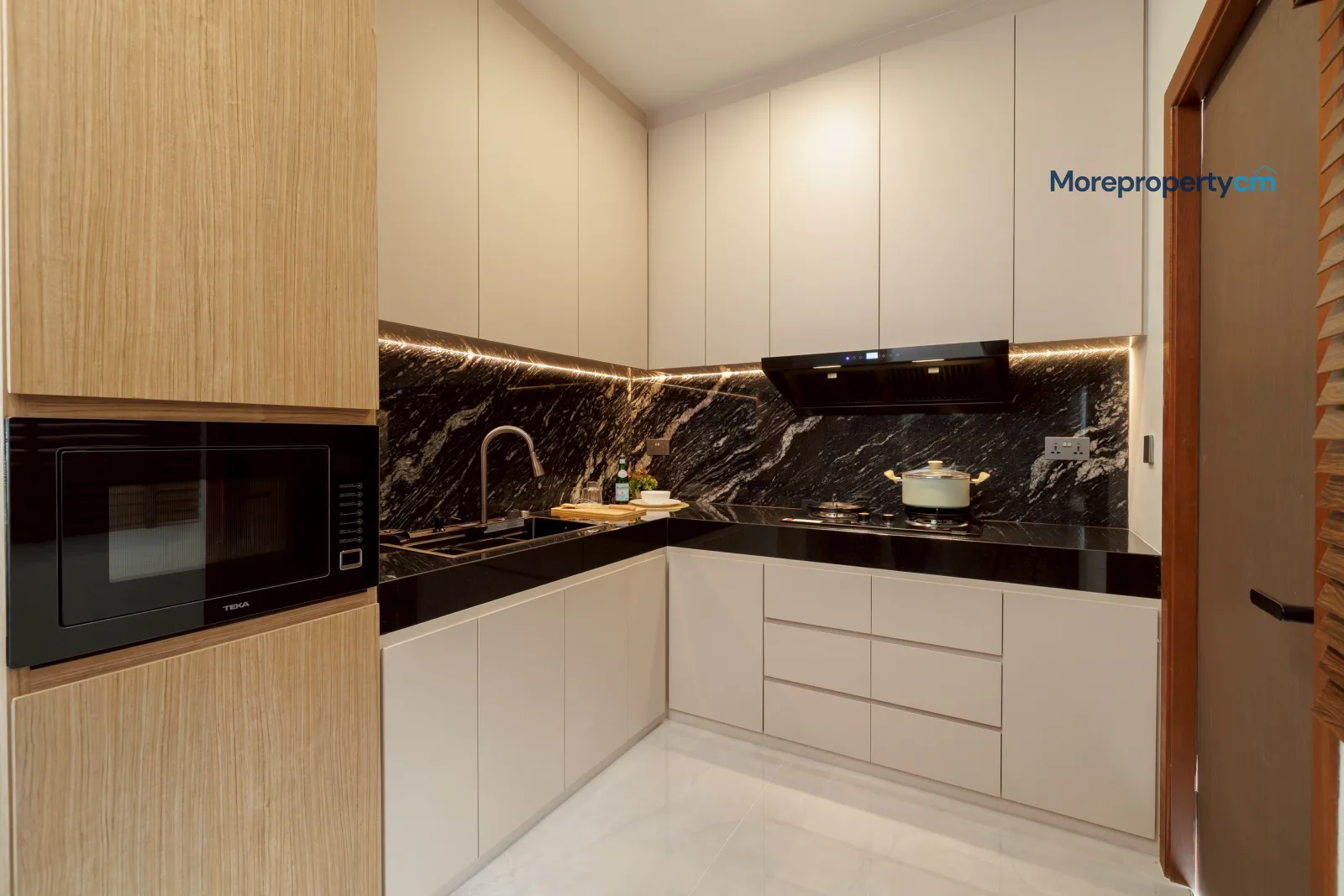 ขายพลูวิลล่าสร้างใหม่ 473 ตร.ม. สันทราย-เชียงใหม่ – ดีไซน์ Modern Luxury พร้อมโซลาร์เซลล์ - 13