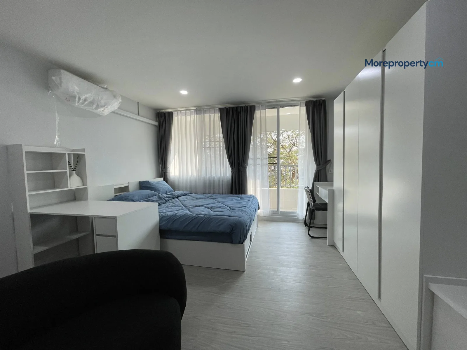 ขาย บ้านกรุงไทย คอนโด – ห้องสตูดิโอรีโนเวทใหม่ เฟอร์นิเจอร์บิ้วอิน (ฟรีค่าโอน!)