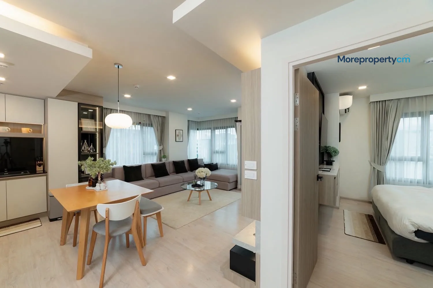 Escent Park Ville Condo for Sale – Spacious Corner Unit with Great View - 6