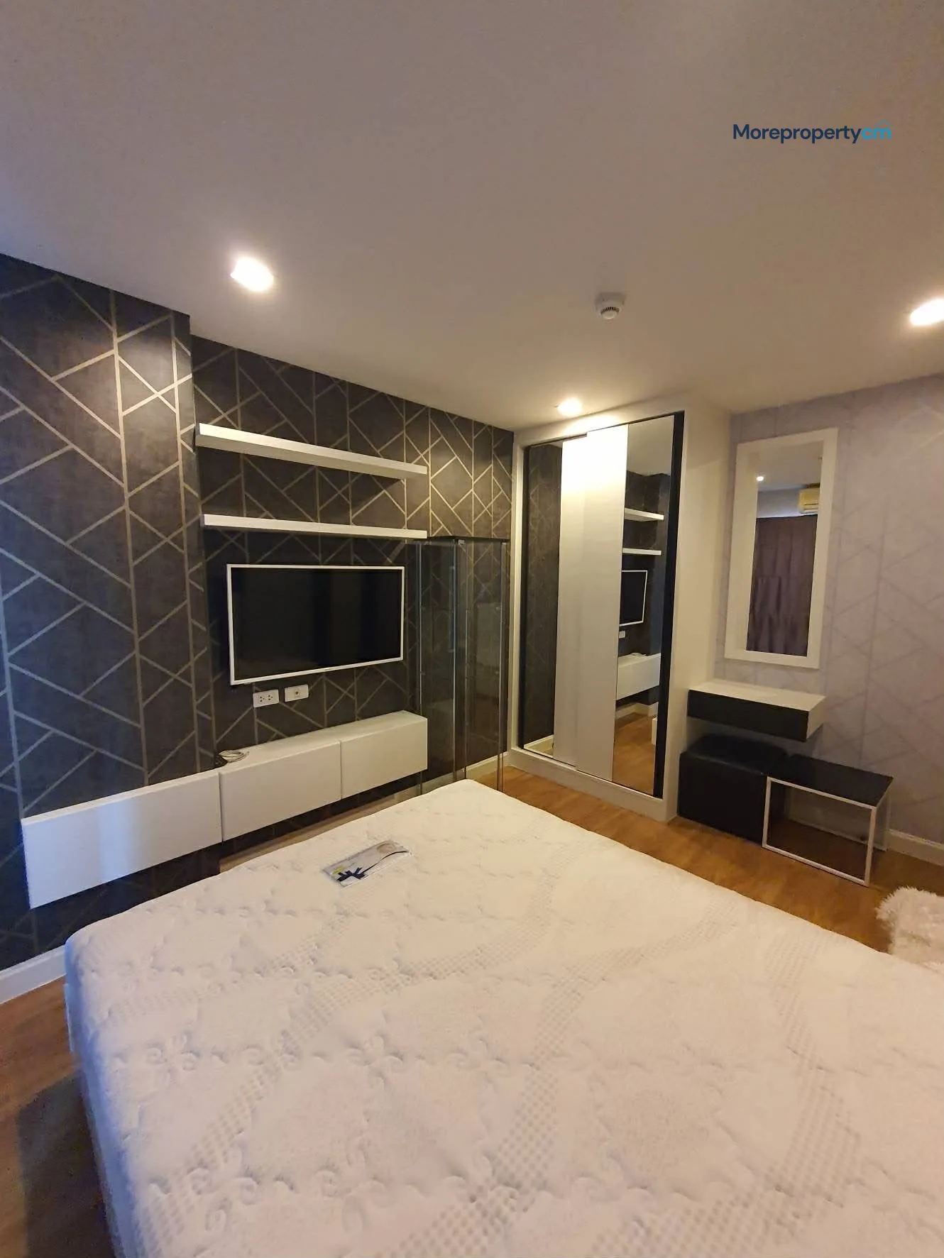 The Next 3.1 Condo Ruamchok for Sale – Top-Floor Unit, Sold with Tenant - 3