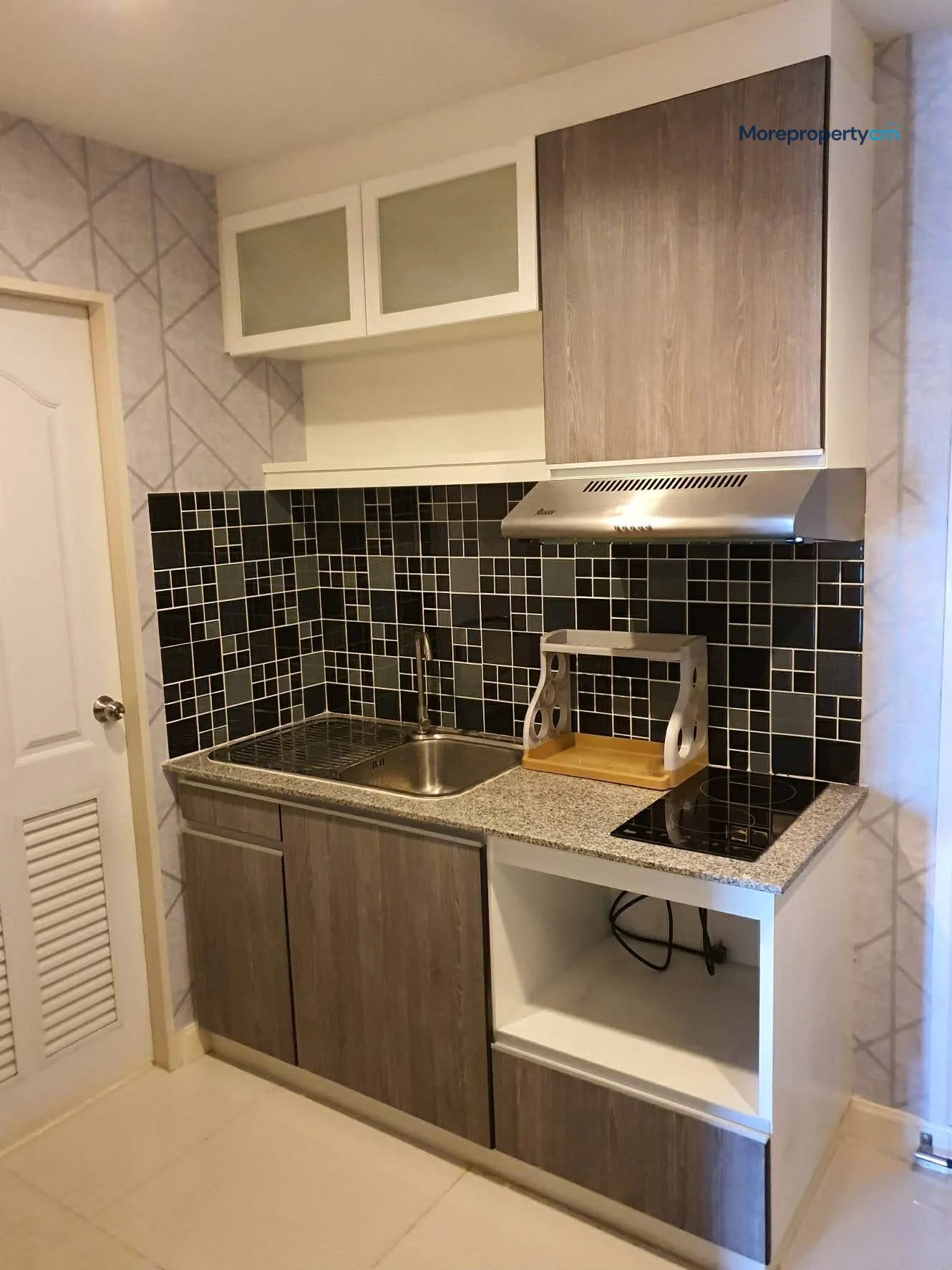 The Next 3.1 Condo Ruamchok for Sale – Top-Floor Unit, Sold with Tenant - 9