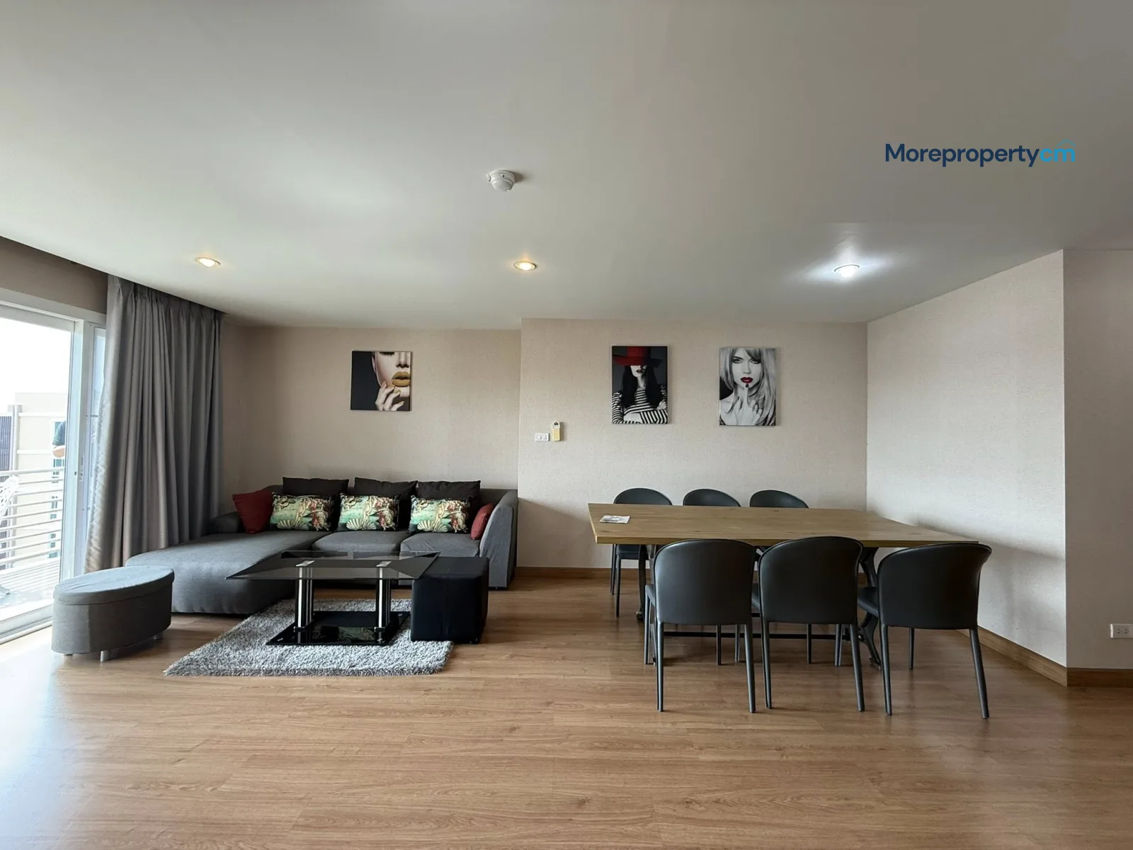 รวีวารี คอนโด – นิมมาน (Raveewaree Condominium) | ทำเลทองใจกลางนิมมาน วิวดอยสวย