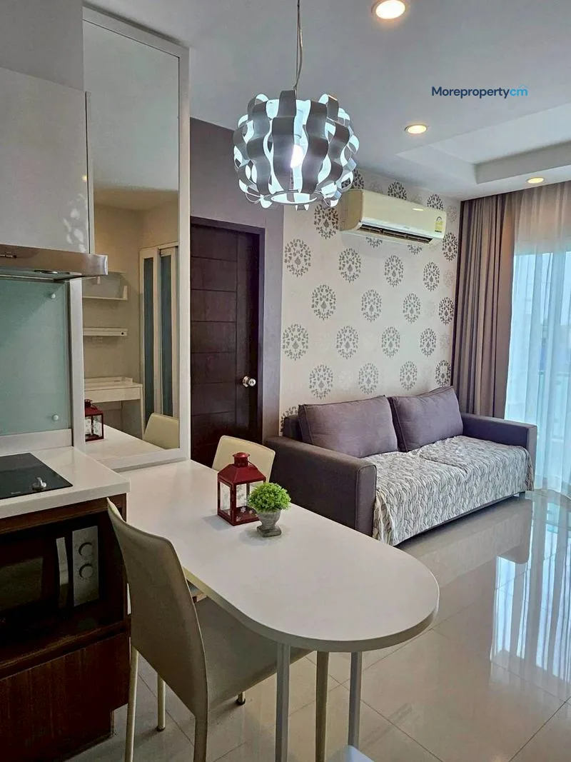 ขาย เดอะ ยูนีค คอนโด @รวมโชค – 1 นอน ห้องใหญ่ 50 ตร.ม. ชั้น 5 ใกล้กาดรวมโชค - 7