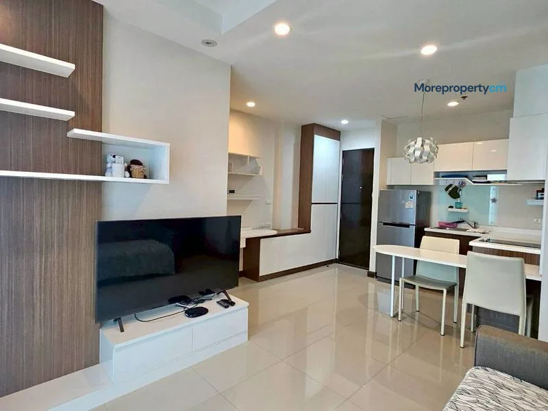 ขาย เดอะ ยูนีค คอนโด @รวมโชค – 1 นอน ห้องใหญ่ 50 ตร.ม. ชั้น 5 ใกล้กาดรวมโชค - 9
