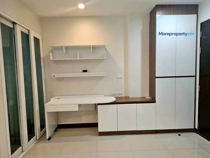 ขาย เดอะ ยูนีค คอนโด @รวมโชค – 1 นอน ห้องใหญ่ 50 ตร.ม. ชั้น 5 ใกล้กาดรวมโชค - 10