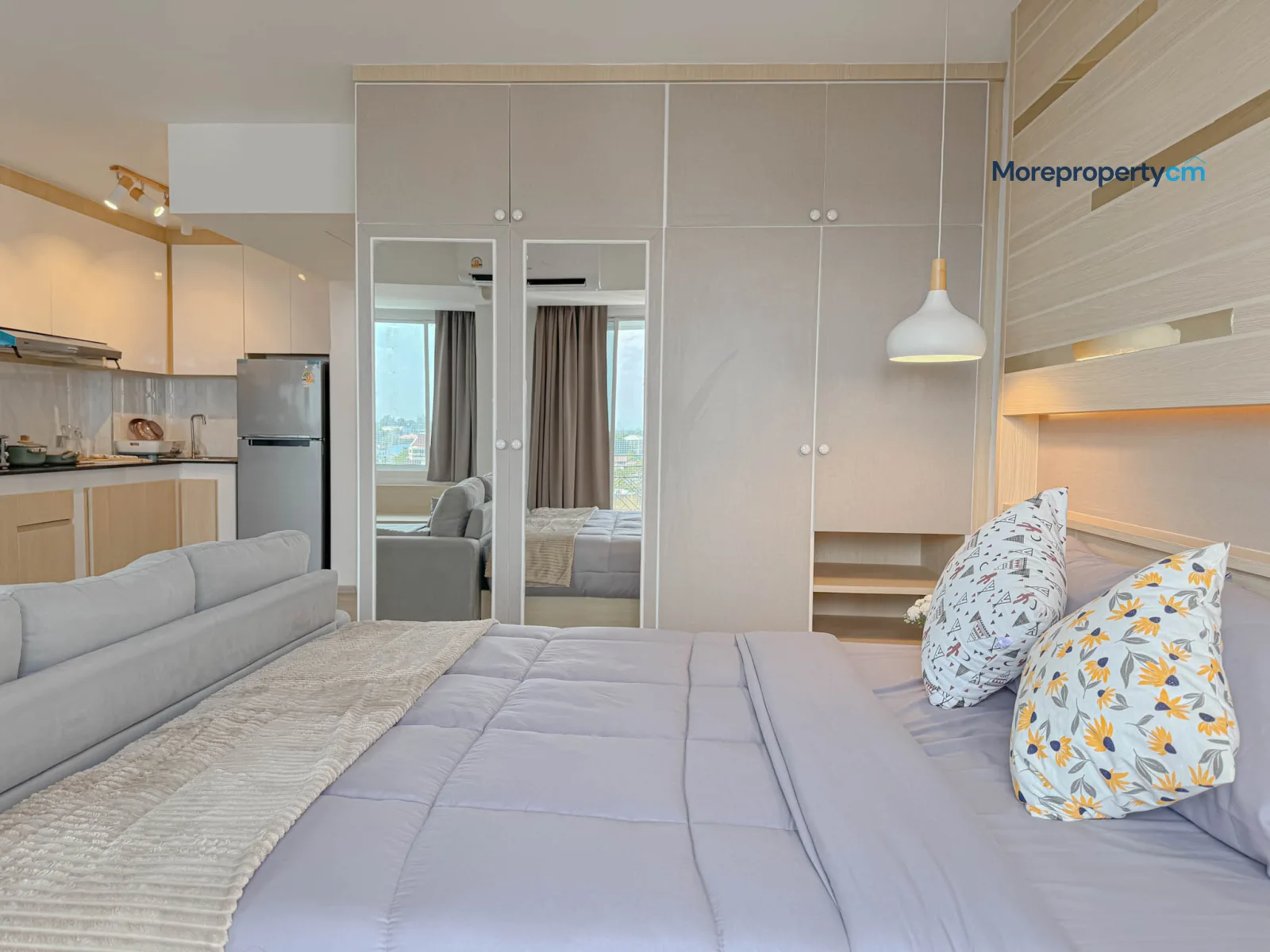 ขาย กาแลทอง ทาวเวอร์ – ห้องสตูดิโอขนาดใหญ่ 40 ตร.ม. ชั้น 8 รีโนเวทใหม่ ใจกลางเมือง