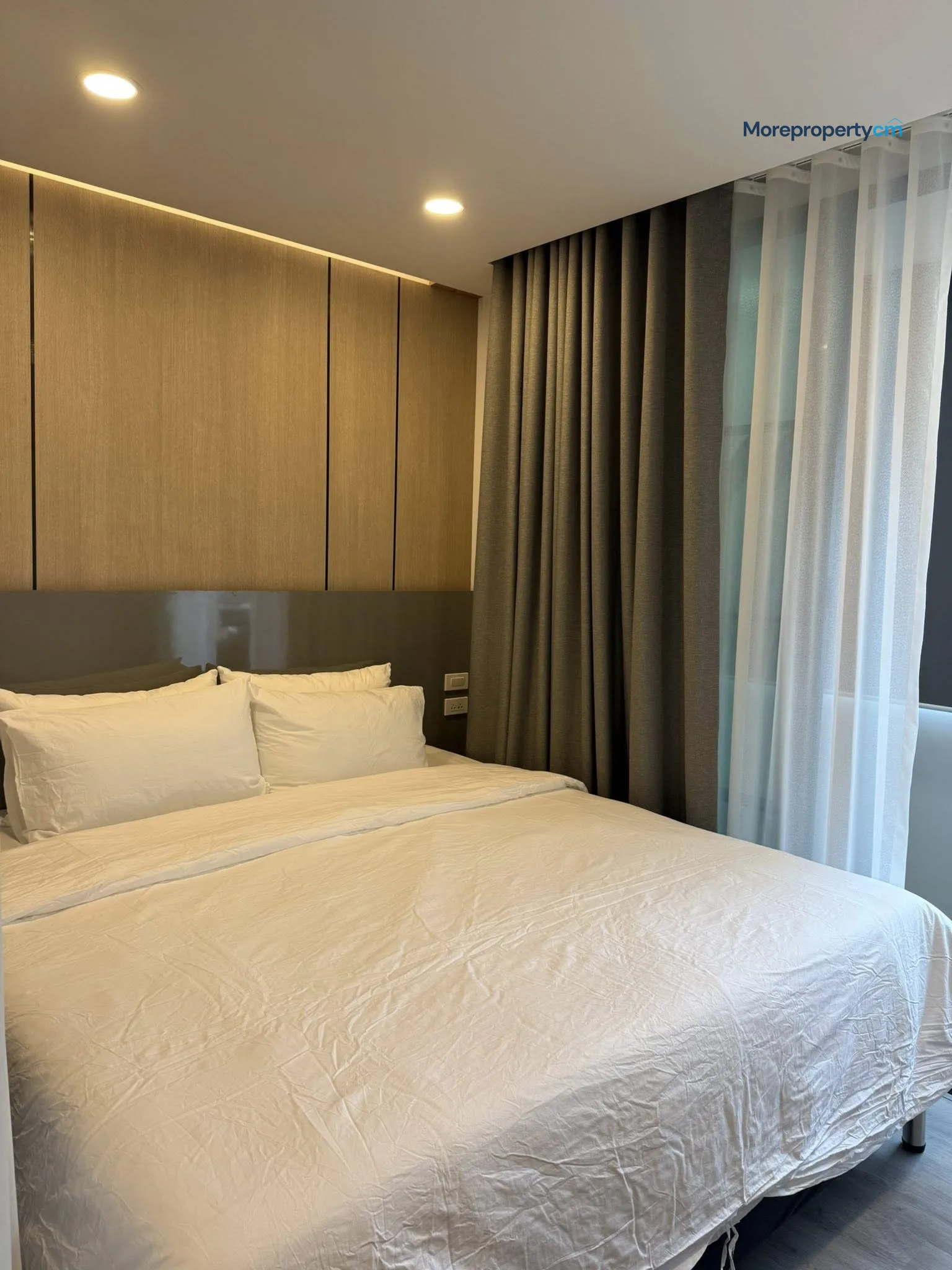 ขาย นครพิงค์ คอนโด – ห้วยแก้ว ชั้น 17 วิวสวย ห้องกว้าง 40 ตร.ม. รีโนเวทใหม่ (Foreign Quota)