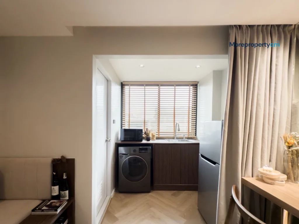 ขาย 103 คอนโดมิเนียม 2 @ นิมมาน ซอย 12 – ห้องสตูดิโอ รีโนเวทบิ้วอินครบ ชั้น 5 ทำเลสุดฮอต - 11