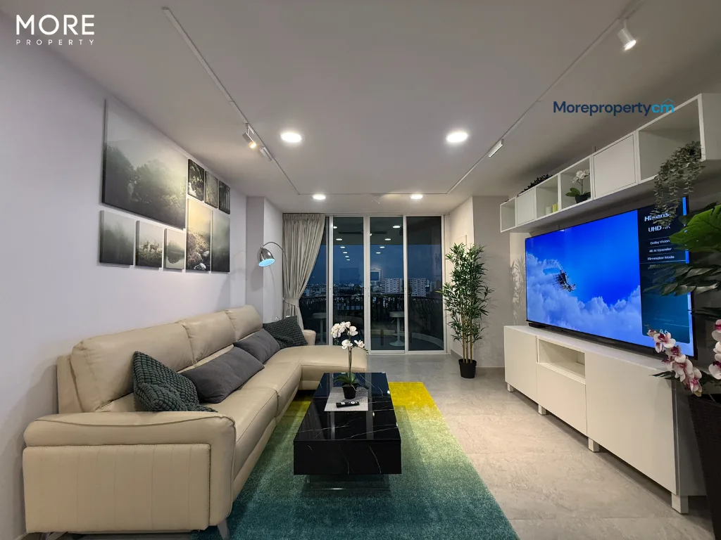 Hillside Condo 4 – 3-Bedroom, 135 sq.m., 14th Floor, Fully Renovated &amp;amp;amp;amp; Built-in
