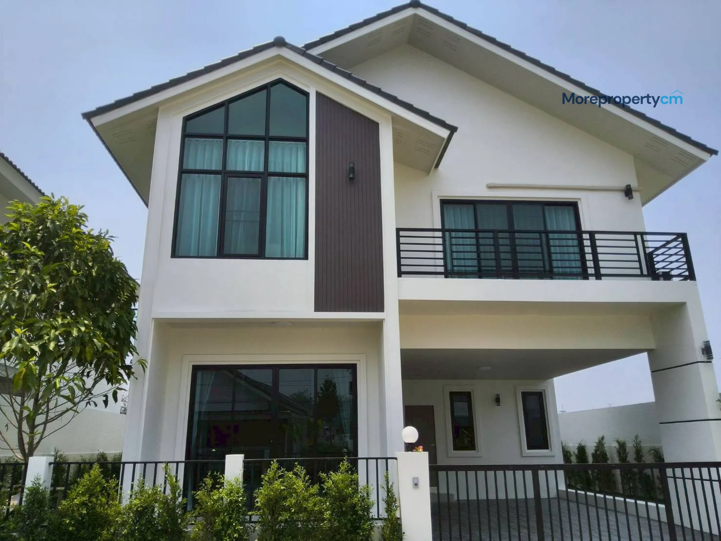 ให้เช่าบ้านเดี่ยวสไตล์โมเดิร์น หมู่บ้านธารธารา หางดง – 4 นอน 4 น้ำ พื้นที่กว้างขวาง ใกล้โรงเรียนนานาชาติ
