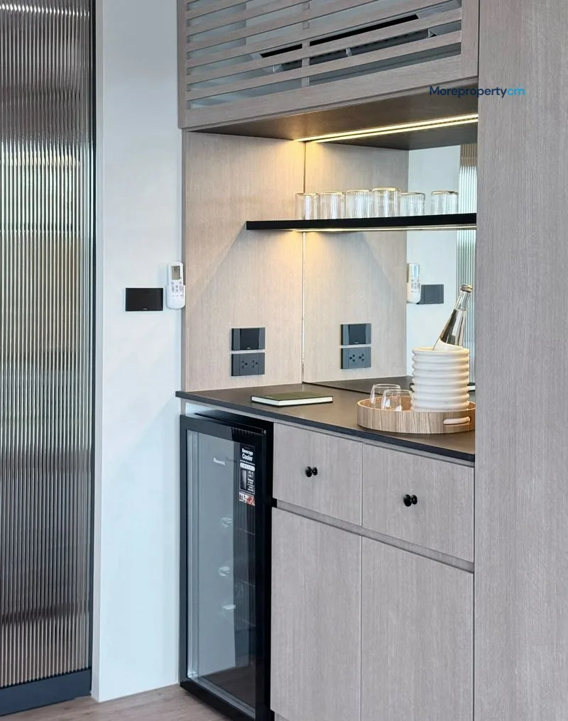 ขายคอนโด รวีวารี เรสซิเดนซ์ นิมมาน (Rawee Waree Residence) – ห้องใหญ่ 50.7 ตร.ม. ชั้นสูง วิวดอยโปร่งสบาย - 9