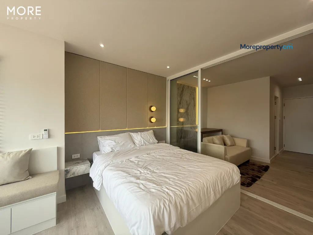 ให้เช่า ฮิลไซด์ 2 คอนโด (Hillside 2) – ห้องรีโนเวทใหม่ทั้งห้อง ชั้นสูง ตกแต่งครบพร้อมอยู่ ใจกลางนิมมาน - 4