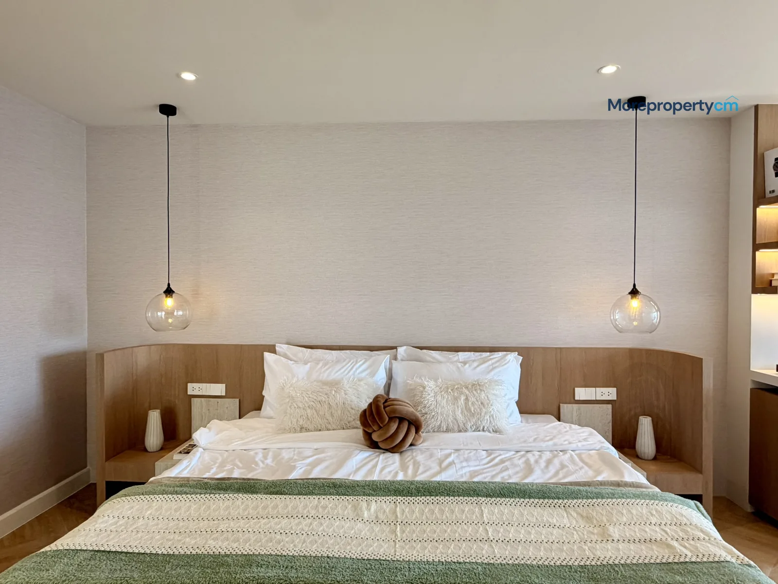ขายคอนโด ฮิลไซด์ คอนโด 3 (Hillside Condo 3) ห้องใหญ่ 2 นอน 2 น้ำ ชั้น 8 - 2