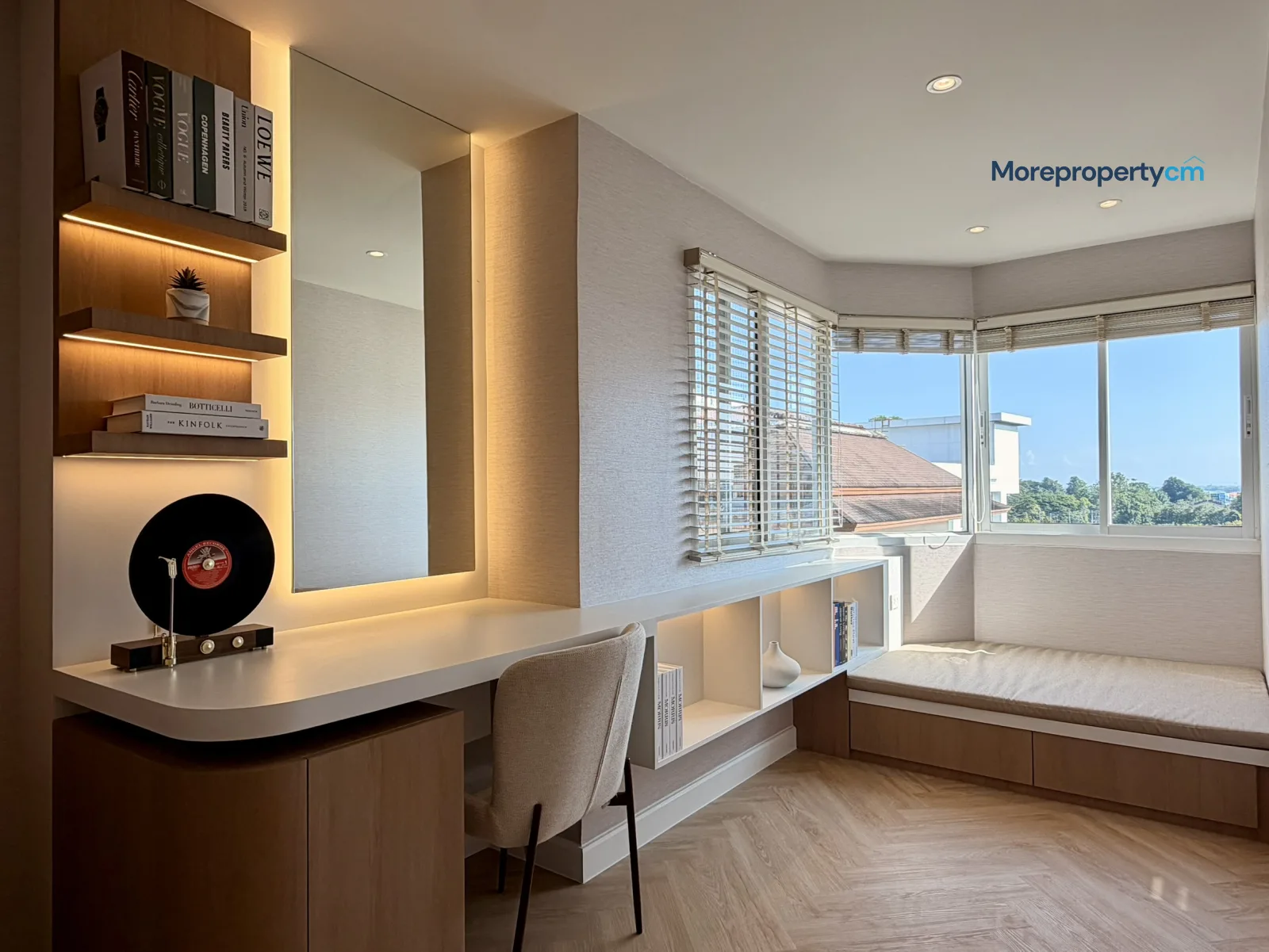 ขายคอนโด ฮิลไซด์ คอนโด 3 (Hillside Condo 3) ห้องใหญ่ 2 นอน 2 น้ำ ชั้น 8 - 8