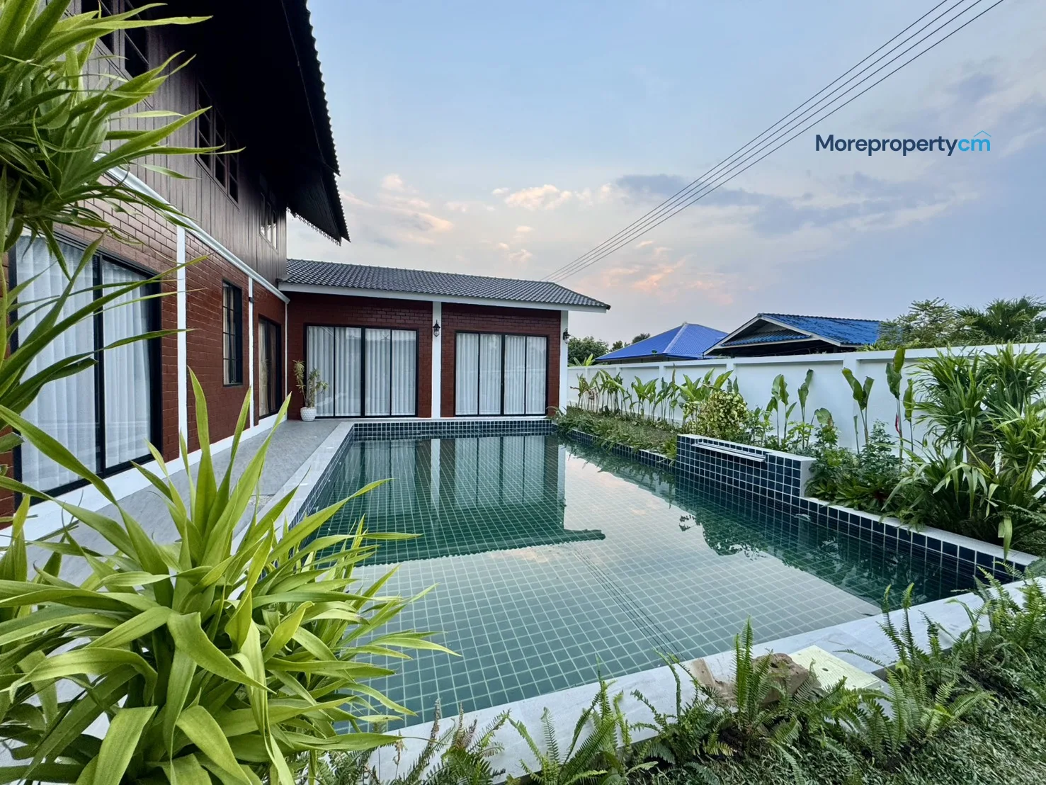 ขายคฤหาสน์หรูพูลวิลล่าสไตล์ Modern Lanna ใกล้เมืองเชียงใหม่