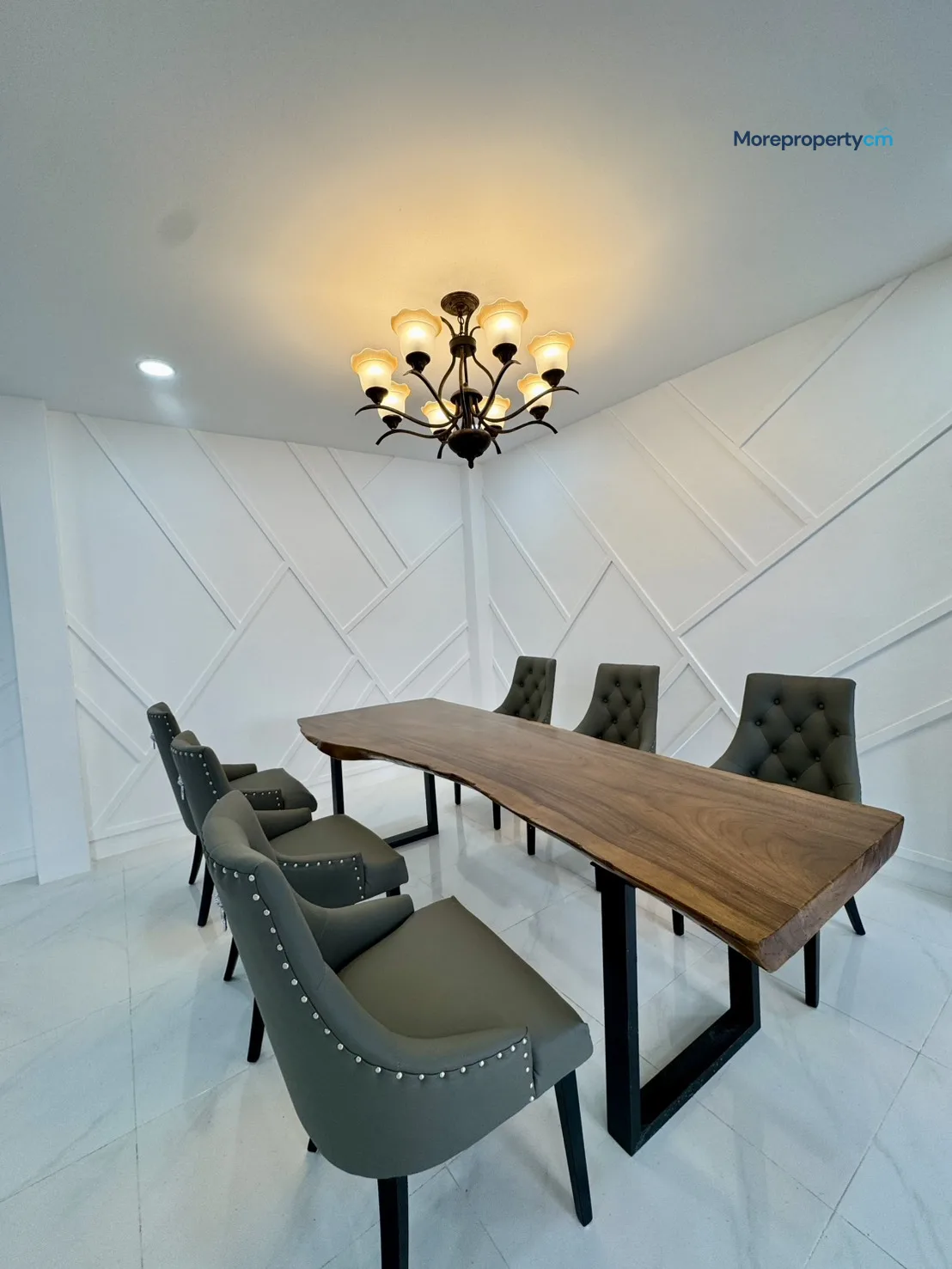ขายคฤหาสน์หรูพูลวิลล่าสไตล์ Modern Lanna ใกล้เมืองเชียงใหม่ - 20