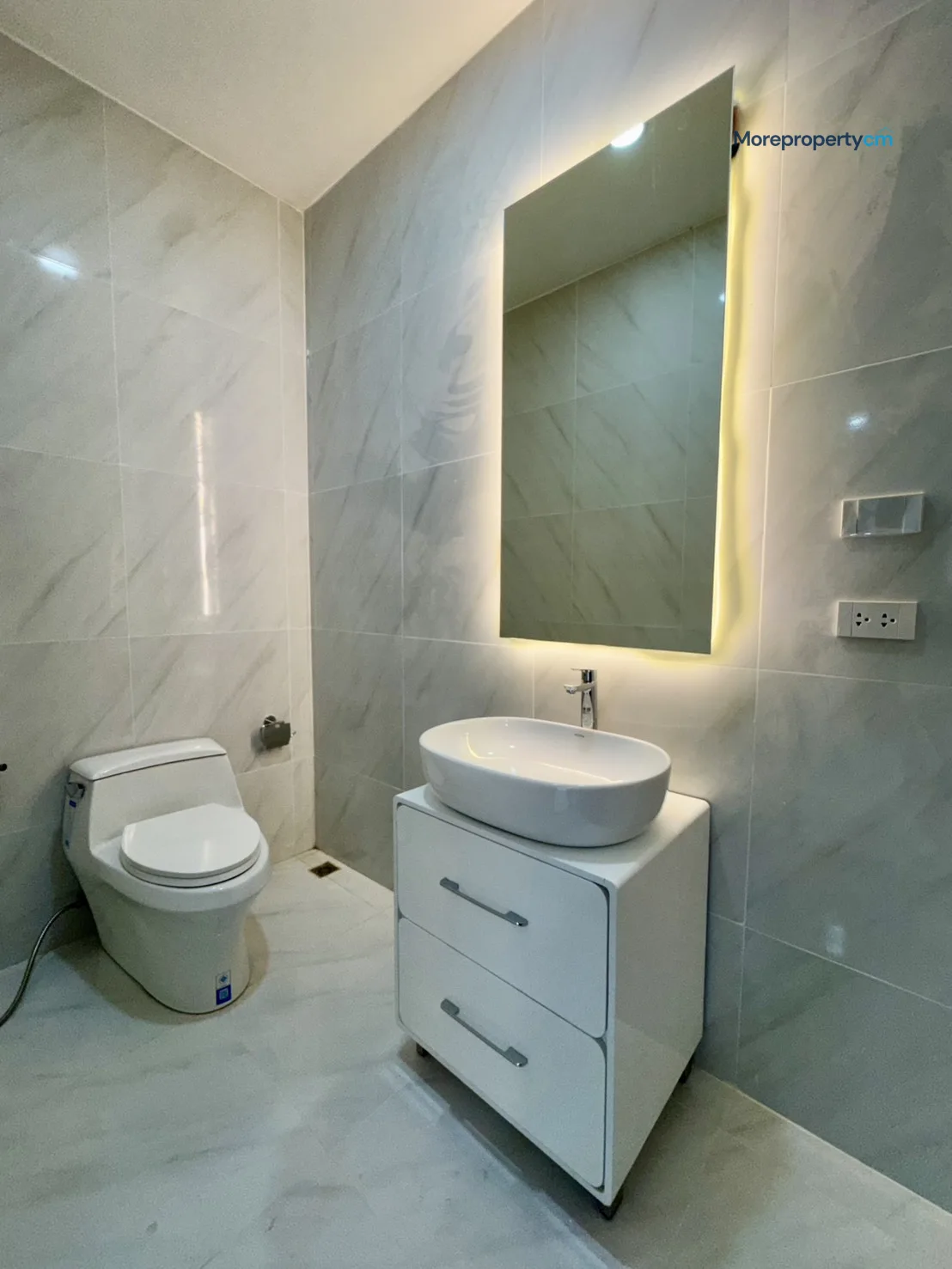 ขายคฤหาสน์หรูพูลวิลล่าสไตล์ Modern Lanna ใกล้เมืองเชียงใหม่ - 37
