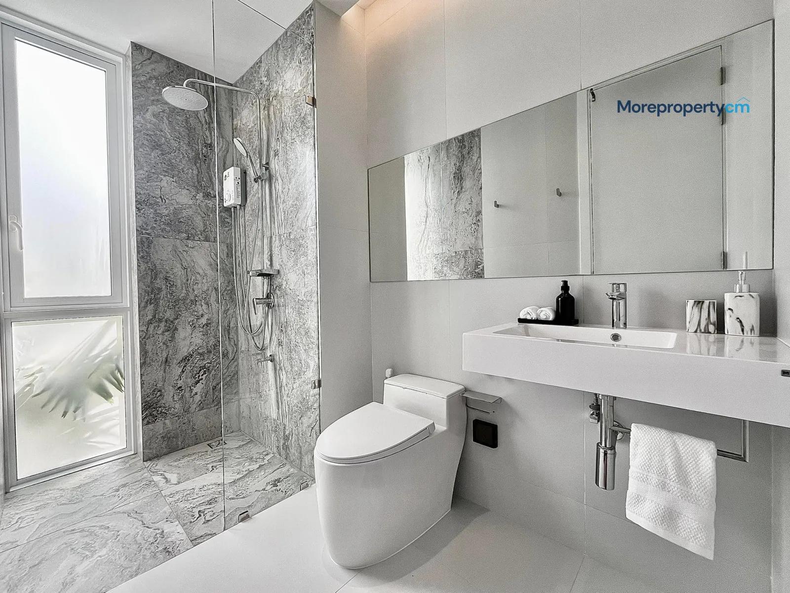 ขายบ้านเดี่ยว Luxury พูลวิลล่าสร้างใหม่ "Richesse House" (บ้านแห่งความมั่งคั่ง) - 10