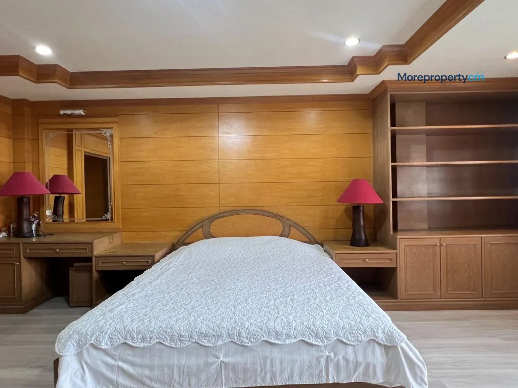 🏡 ให้เช่า ทาวน์โฮม 4 ชั้น ฮิลล์ไซด์ คอนโด 4 ใกล้วันนิมมาน