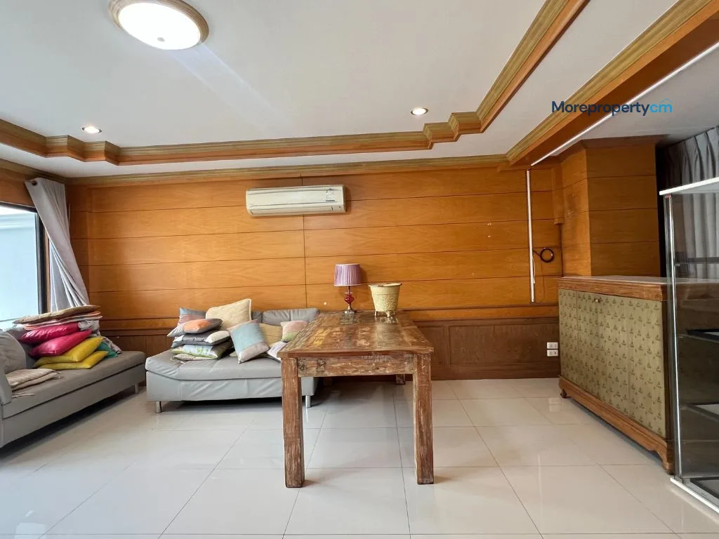 🏡 ให้เช่า ทาวน์โฮม 4 ชั้น ฮิลล์ไซด์ คอนโด 4 ใกล้วันนิมมาน - 15