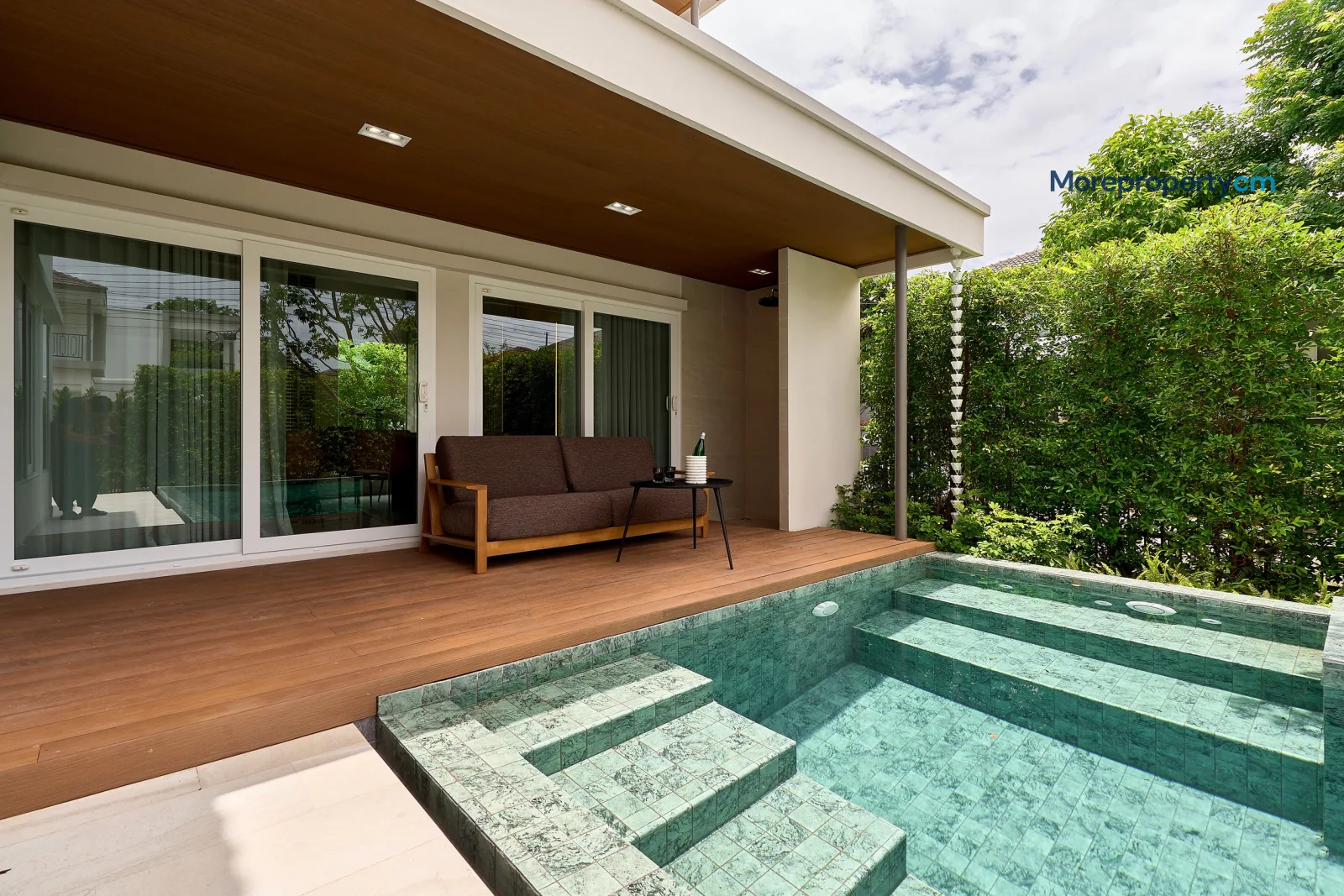 บ้านพูลวิลล่าสไตล์หรูหรา “Elegance Resort Pool Villa” แปลงมุมส่วนตัว วรารมย์ เจริญเมือง - 11