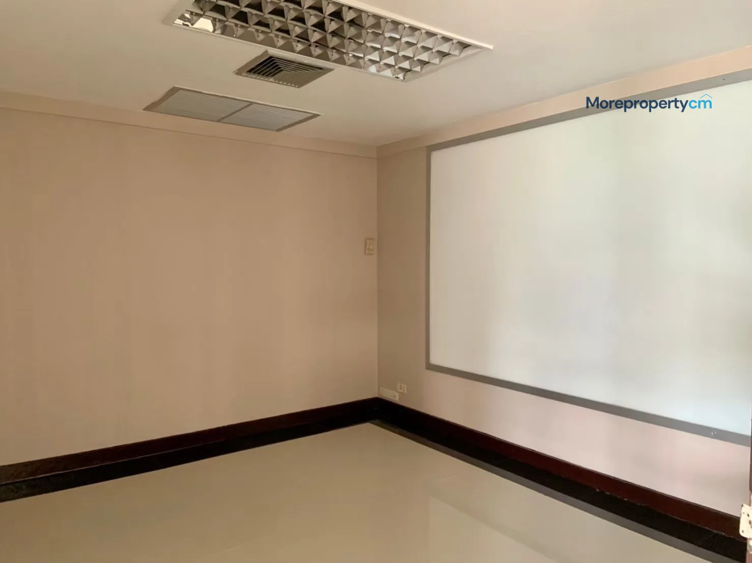 ให้เช่าออฟฟิศ ฮิลล์ไซด์คอนโด ชั้น 4 ขนาด 200 ตร.ม. - 6