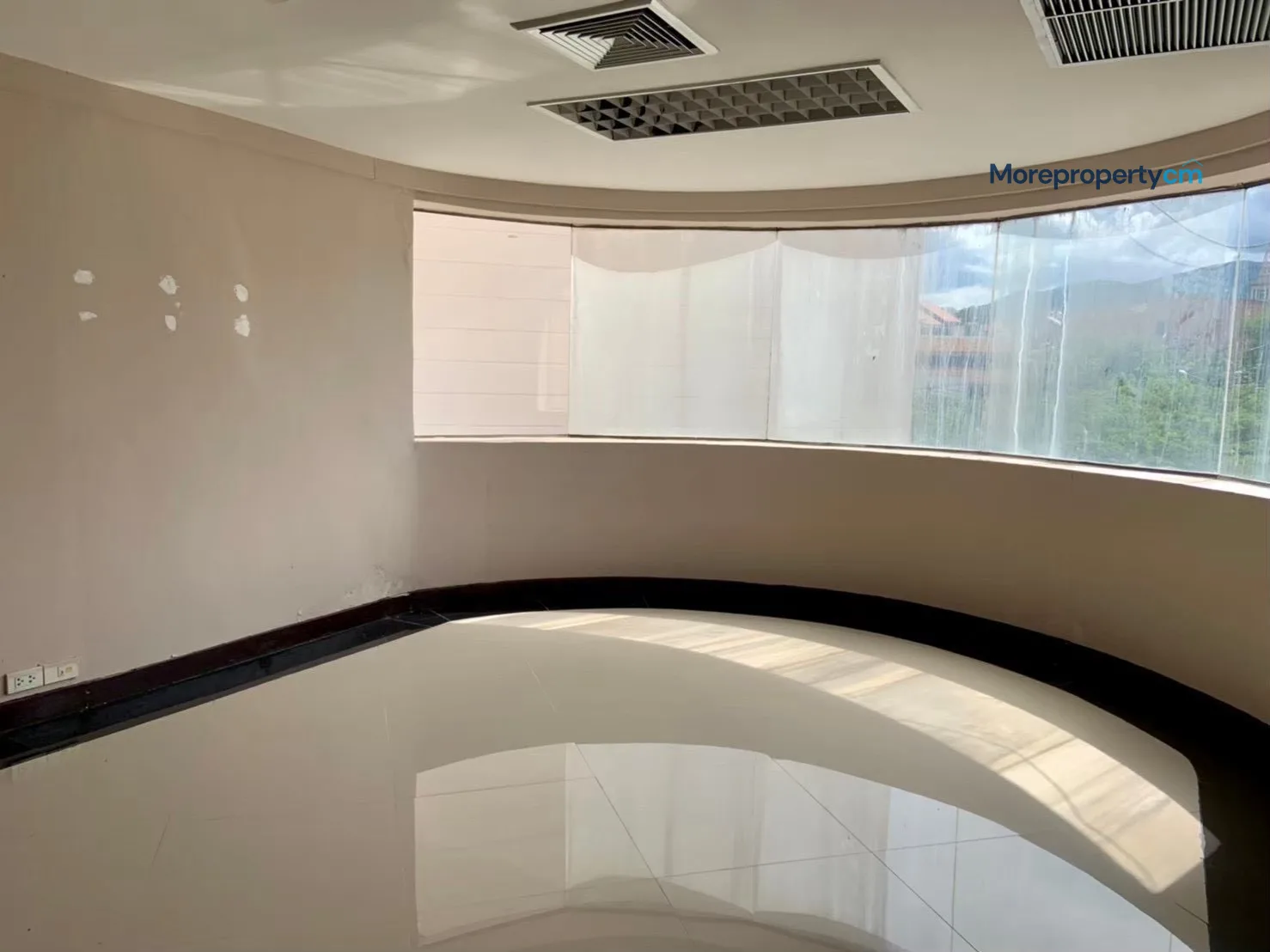 ให้เช่าออฟฟิศ ฮิลล์ไซด์คอนโด ชั้น 4 ขนาด 200 ตร.ม. - 13