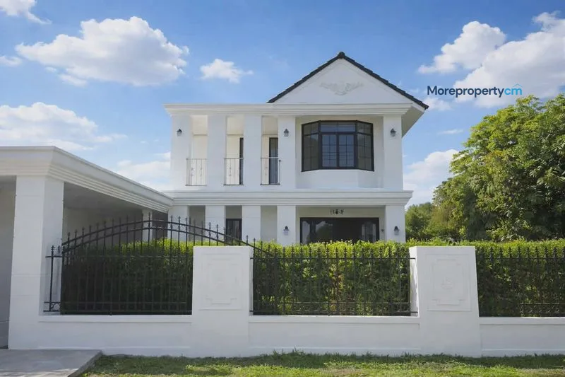 Newly Renovated Modern English House for Sale at Baan Rim Doi, Near CMU with EV Charger