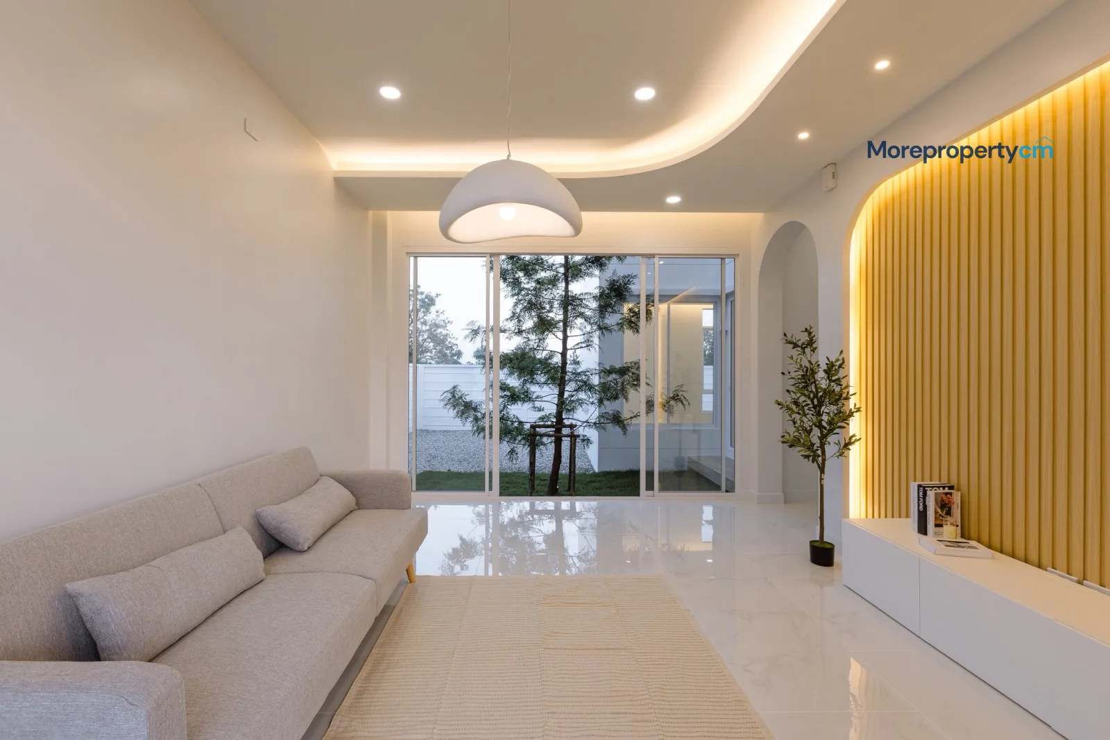 ขายบ้านเดี่ยวสร้างใหม่ สไตล์ Modern-Minimal สารภี ฟังก์ชันครบ มีสวนกลางบ้าน ใกล้ รร.นานาชาติลานนา (ID:735HS) - 2