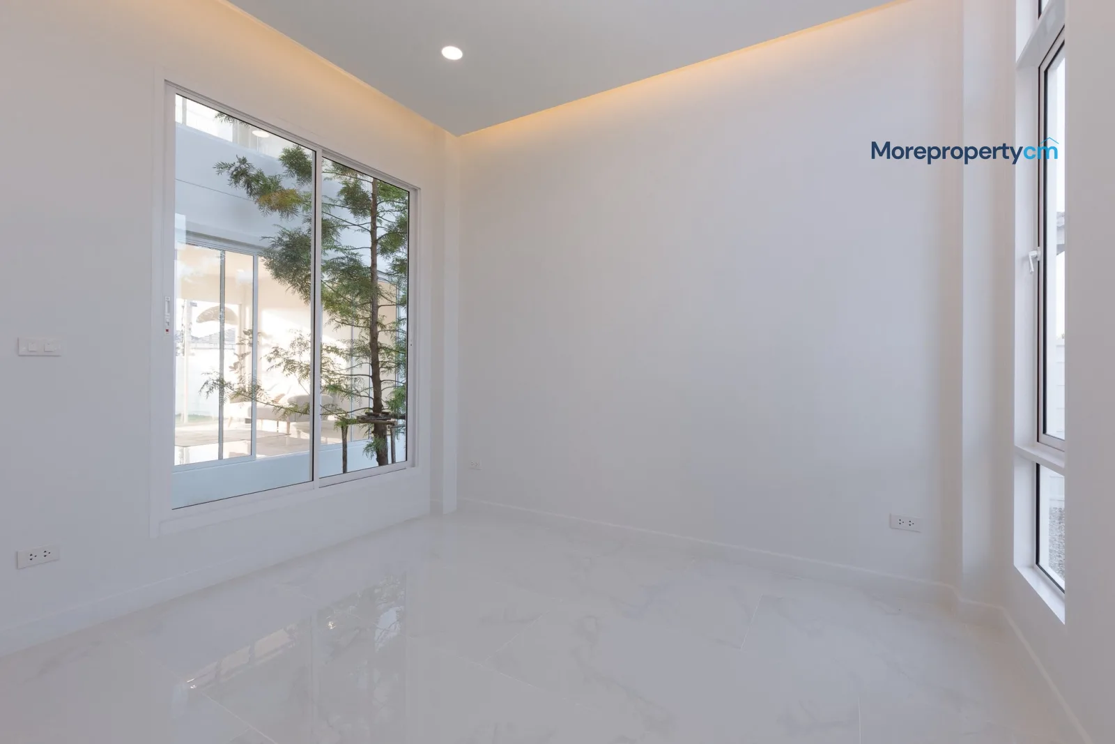 ขายบ้านเดี่ยวสร้างใหม่ สไตล์ Modern-Minimal สารภี ฟังก์ชันครบ มีสวนกลางบ้าน ใกล้ รร.นานาชาติลานนา (ID:735HS) - 4