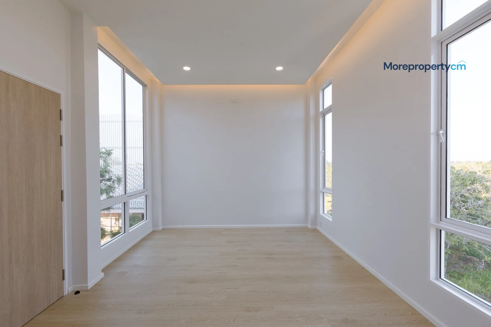 ขายบ้านเดี่ยวสร้างใหม่ สไตล์ Modern-Minimal สารภี ฟังก์ชันครบ มีสวนกลางบ้าน ใกล้ รร.นานาชาติลานนา (ID:735HS) - 6