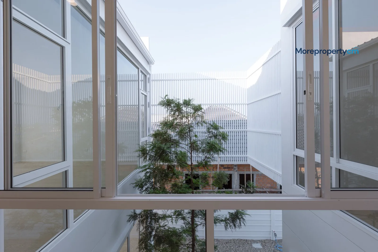 ขายบ้านเดี่ยวสร้างใหม่ สไตล์ Modern-Minimal สารภี ฟังก์ชันครบ มีสวนกลางบ้าน ใกล้ รร.นานาชาติลานนา (ID:735HS) - 19